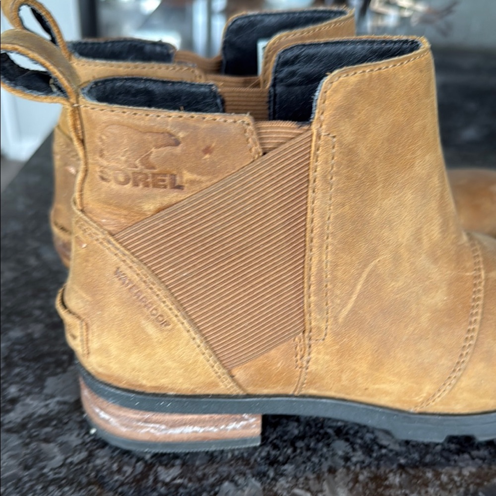 Sorel Emelie Chelsea waterproof Boots - Picture 3 of 6